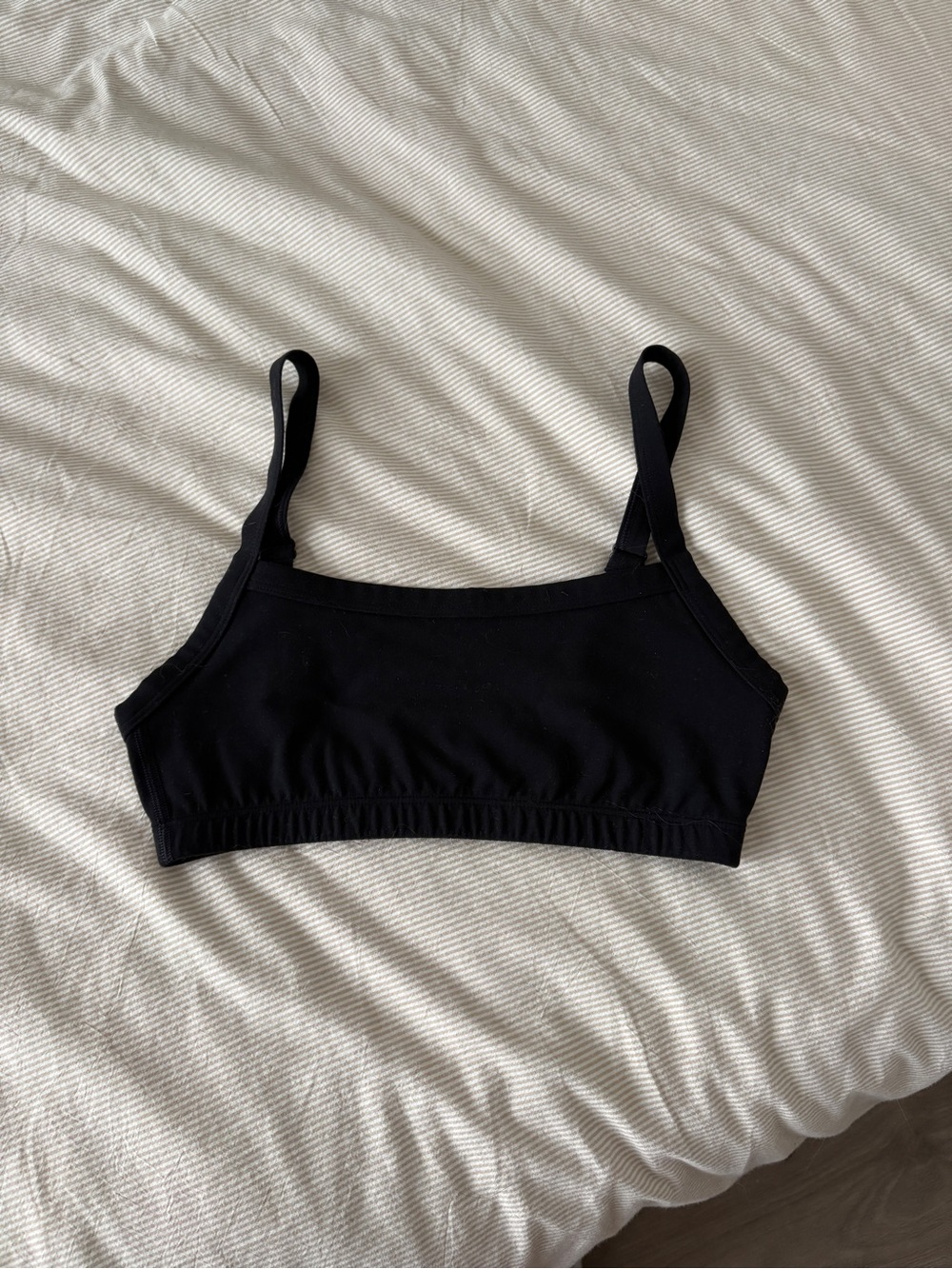 Aritzia - BUTTER Tumbler Bra Top